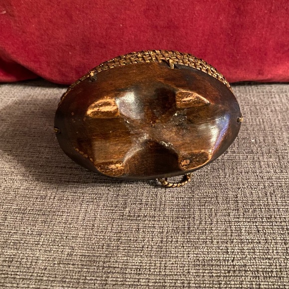 Vintage Indonesian Lombok Hand Carved Frog Woven Bamboo Lid Basket Trinket Box - Picture 7 of 12